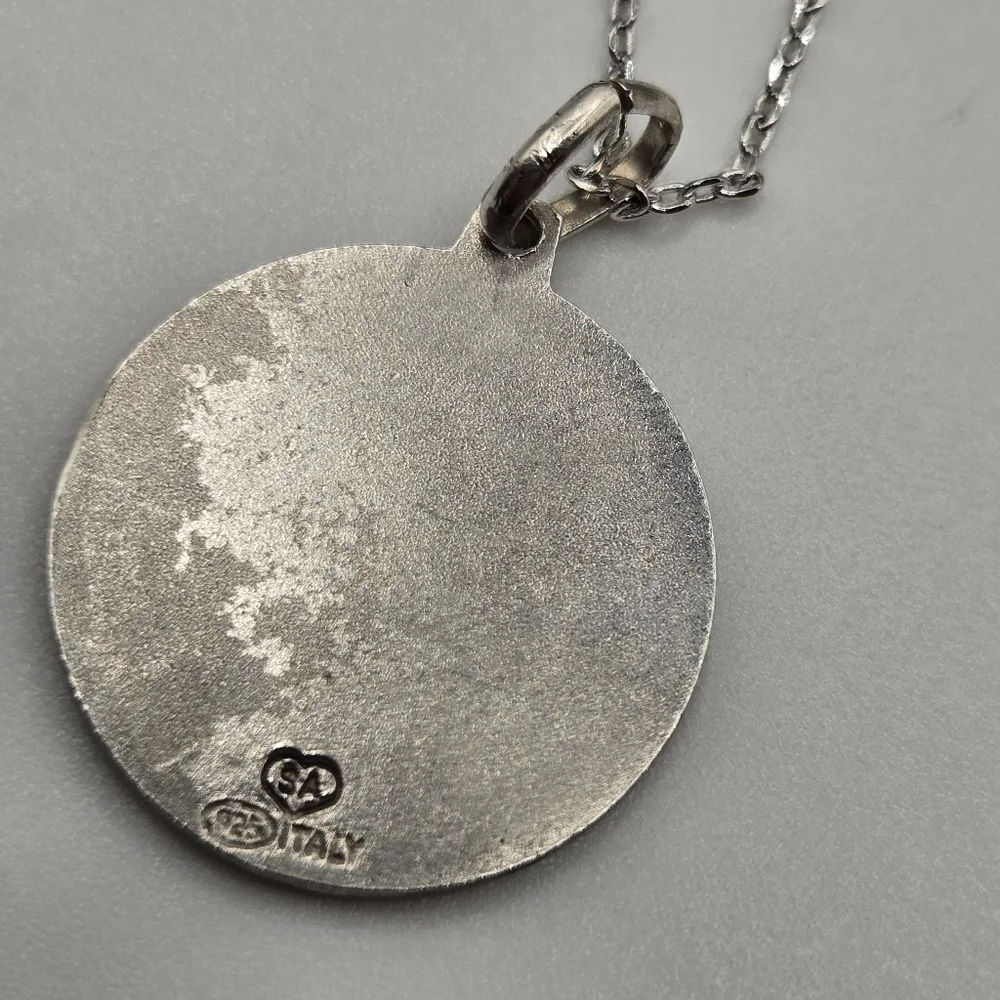 Vintage Silver Angel Cherub Pendant Necklace - Picture 4 of 10